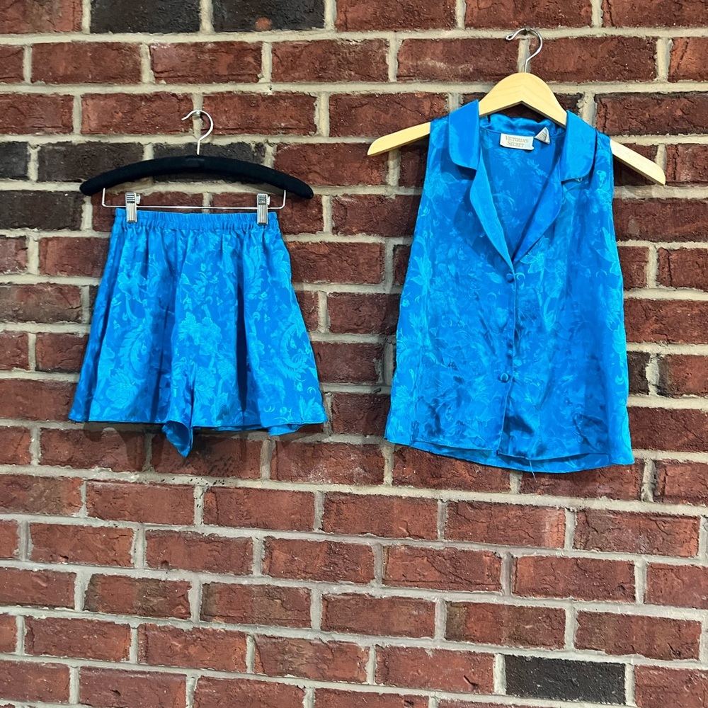 Victoria's Secret Blue Floral shorts pajama set
